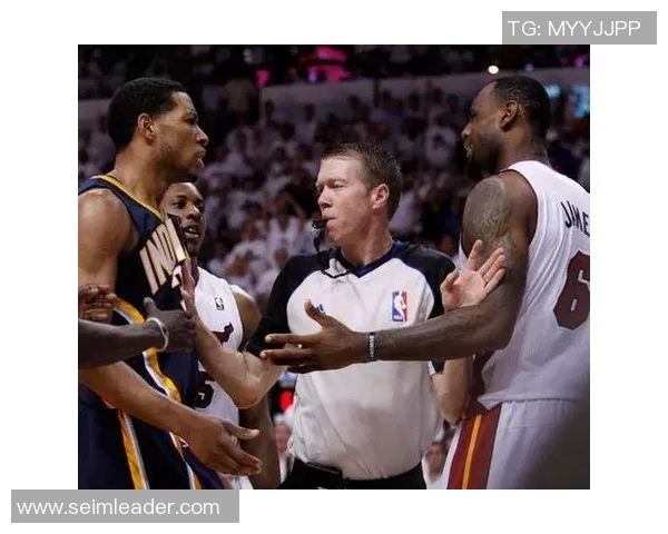 热火与步行者激战回顾精彩录像分析与赛后亮点总结